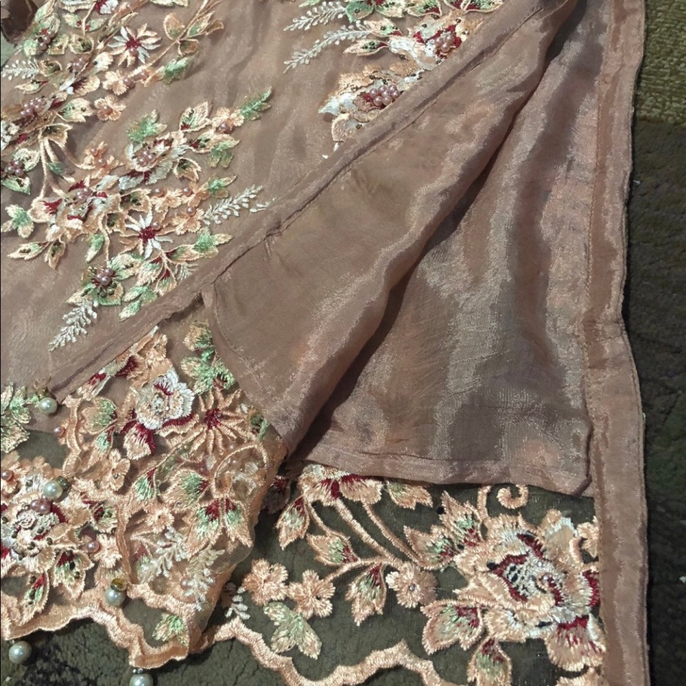 Pakistani Indian Shalwar Kameez 3 Piece Size 2-4 - image 6